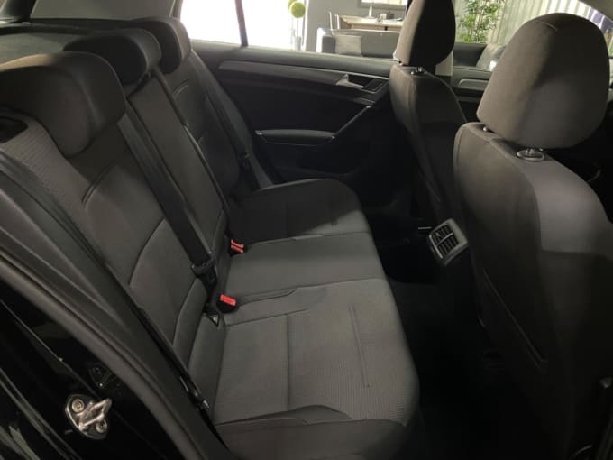2017 Volkswagen Golf