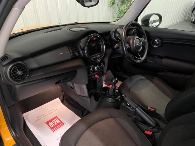 2014 Mini Hatch