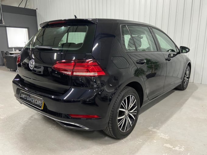 2019 Volkswagen Golf