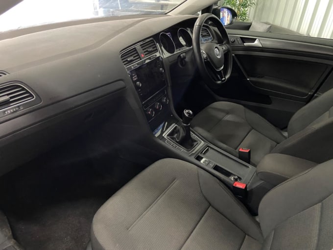 2019 Volkswagen Golf