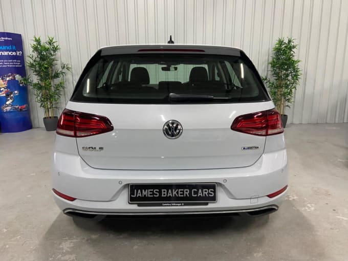 2019 Volkswagen Golf