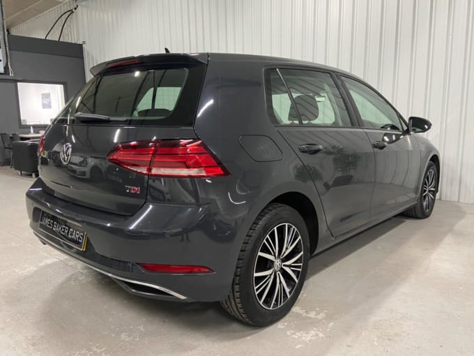 2017 Volkswagen Golf