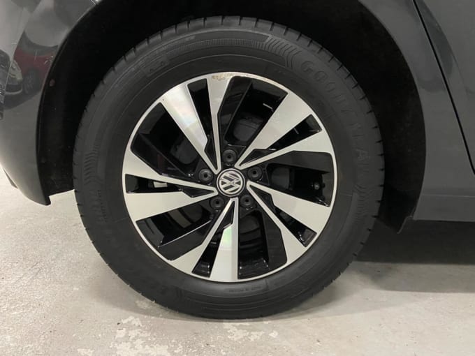 2019 Volkswagen Polo