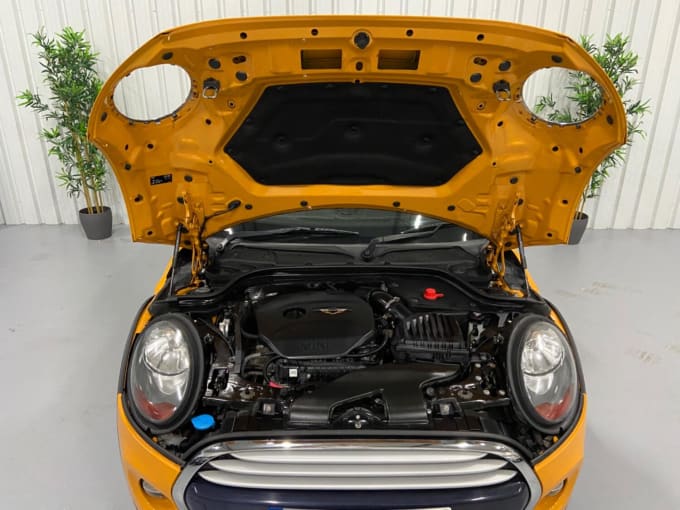 2014 Mini Hatch
