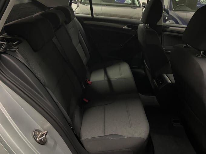 2013 Volkswagen Golf