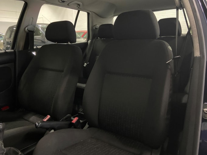 2003 Volkswagen Golf