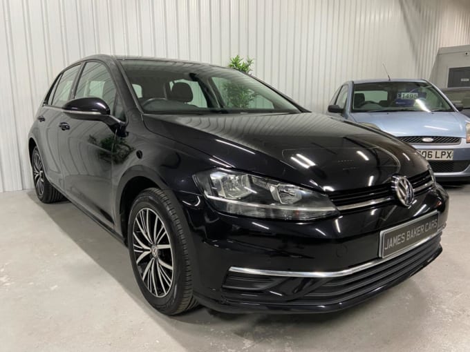 2017 Volkswagen Golf