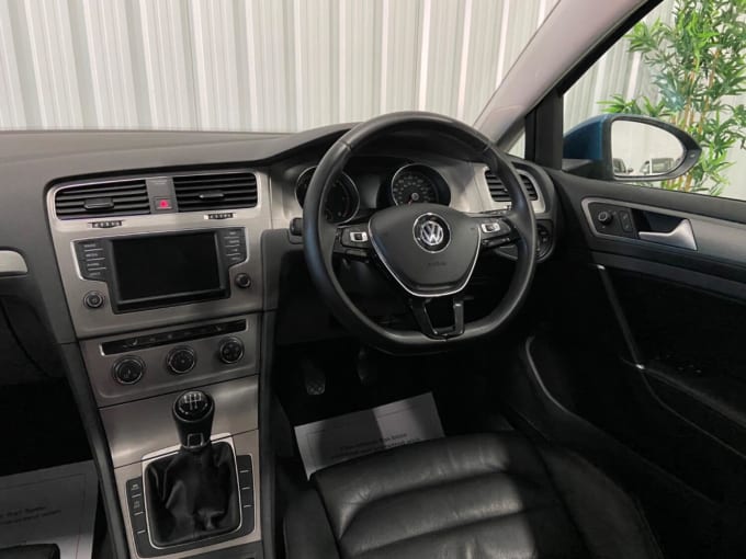 2016 Volkswagen Golf