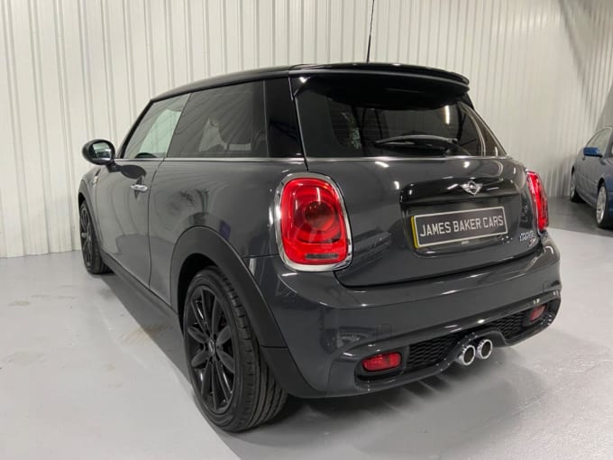 2017 Mini Hatch