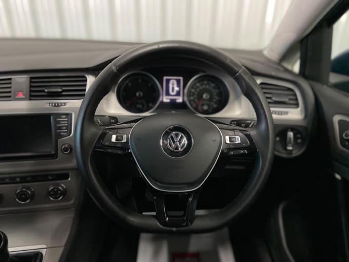 2016 Volkswagen Golf