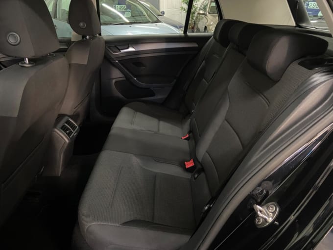 2017 Volkswagen Golf