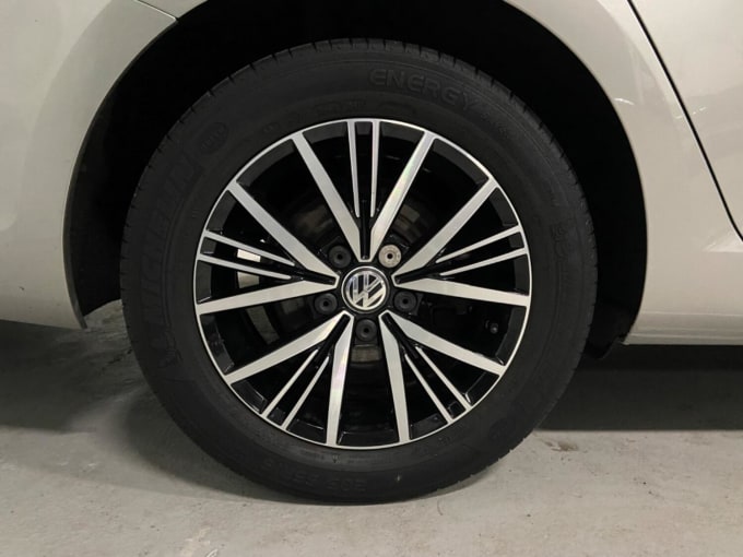 2019 Volkswagen Golf