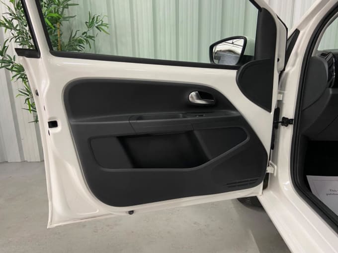 2015 Volkswagen Up