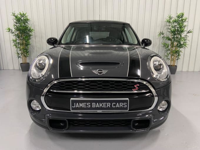 2017 Mini Hatch