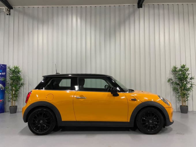 2014 Mini Hatch