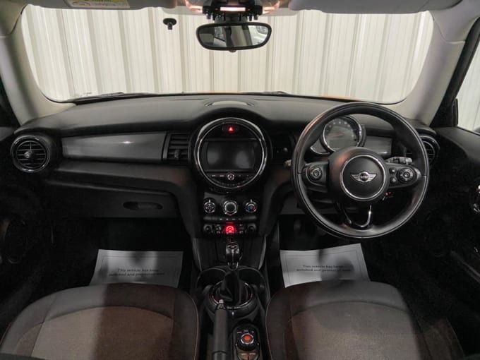 2014 Mini Hatch