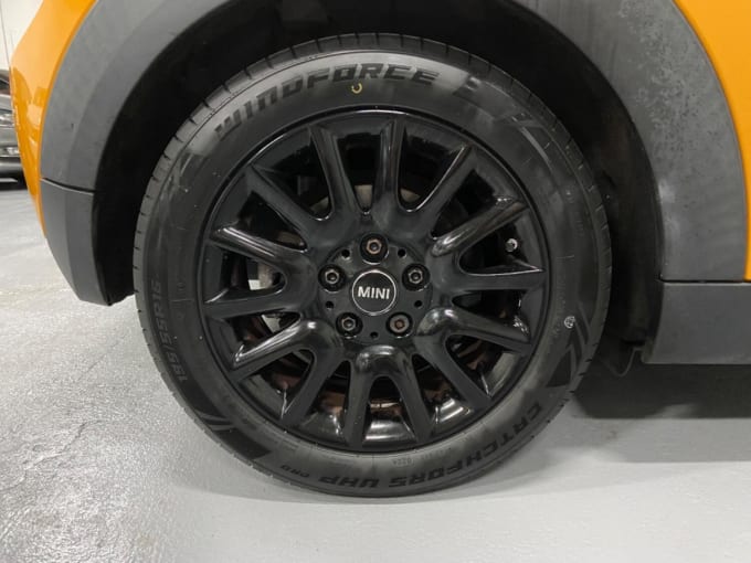 2014 Mini Hatch