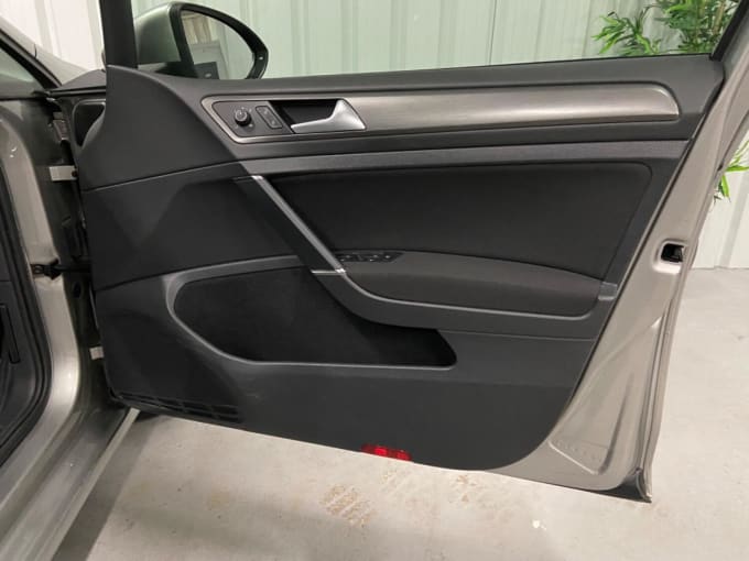 2013 Volkswagen Golf