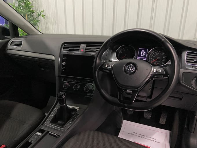 2019 Volkswagen Golf