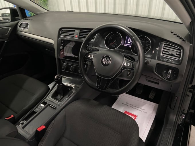 2019 Volkswagen Golf