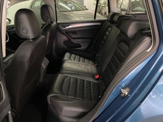 2016 Volkswagen Golf