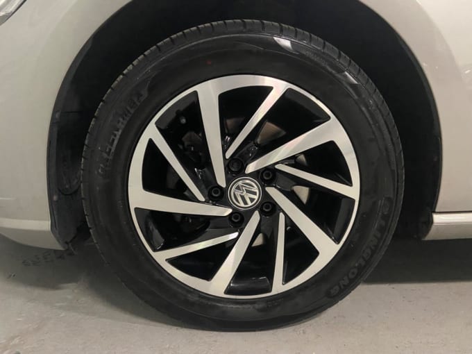 2019 Volkswagen Golf