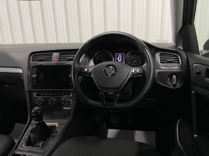 2019 Volkswagen Golf