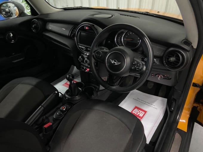 2014 Mini Hatch