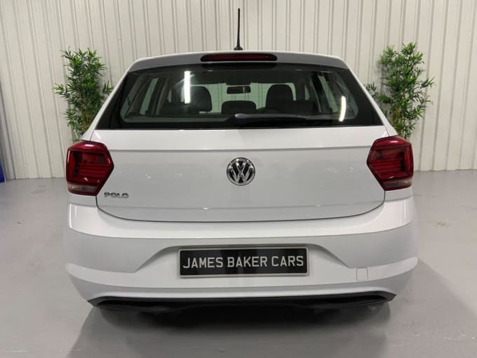 2018 Volkswagen Polo