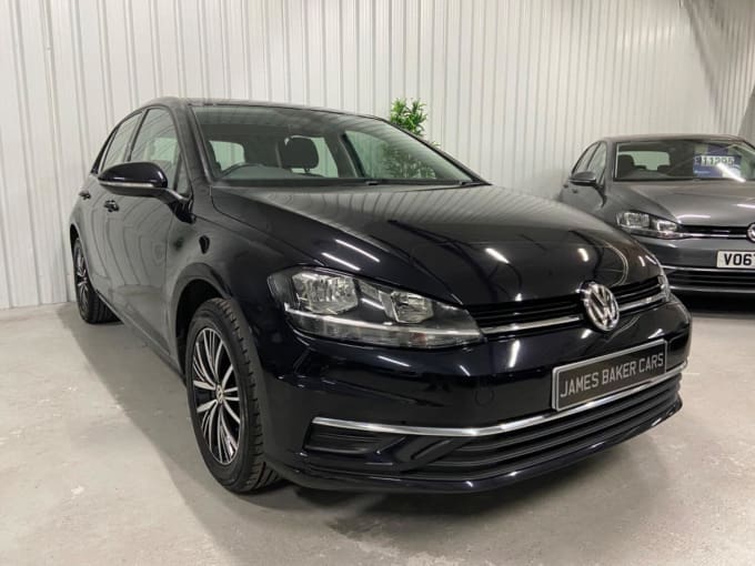 2019 Volkswagen Golf