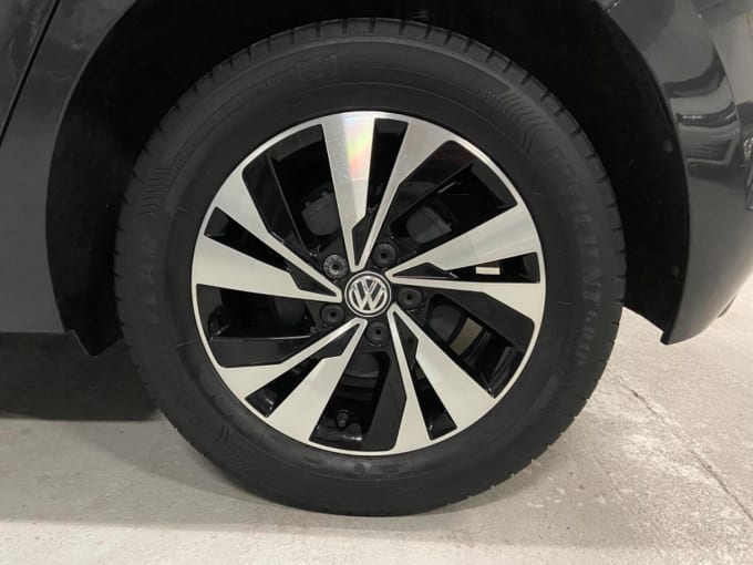 2019 Volkswagen Polo