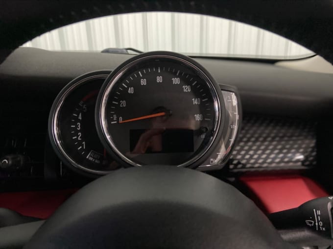 2017 Mini Hatch