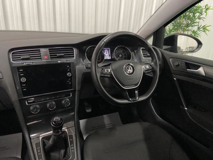 2019 Volkswagen Golf