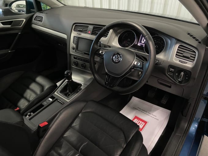 2016 Volkswagen Golf