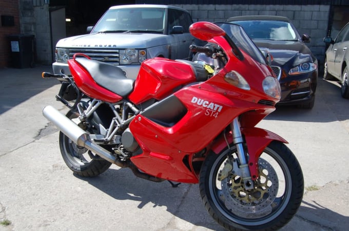 2001 Ducati St4