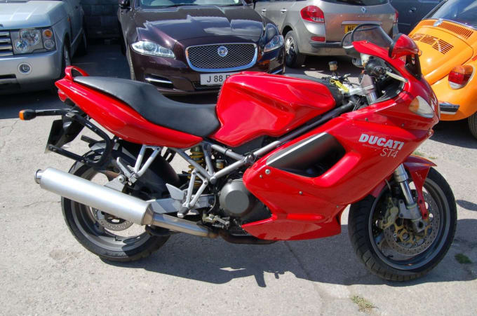 2001 Ducati St4