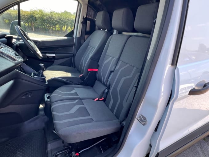 2025 Ford Transit Connect