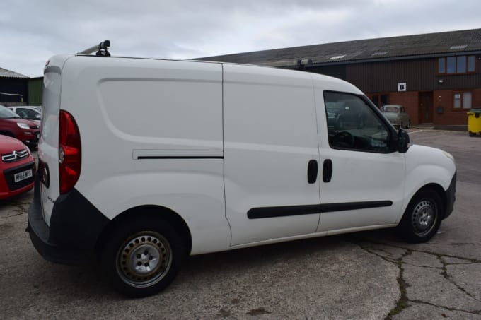 2024 Vauxhall Combo