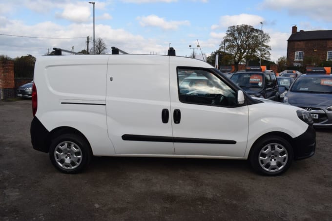 2025 Fiat Doblo