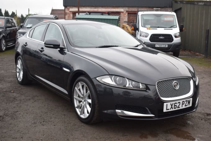 2025 Jaguar Xf