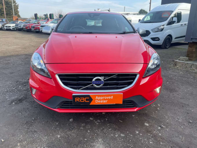 2015 Volvo V40