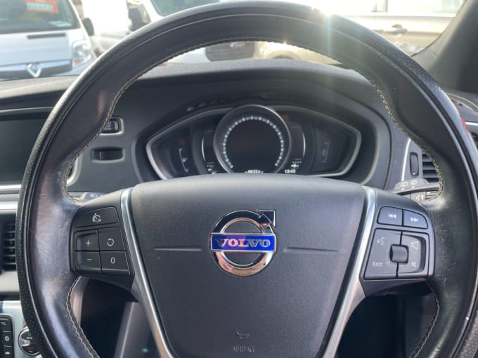 2015 Volvo V40