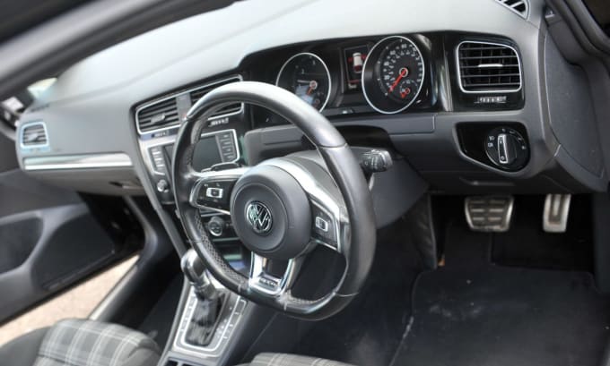 2025 Volkswagen Golf