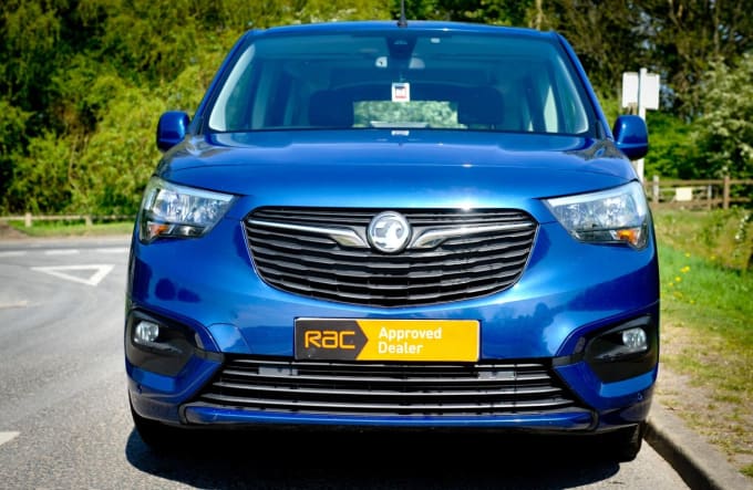 2025 Vauxhall Combo Life
