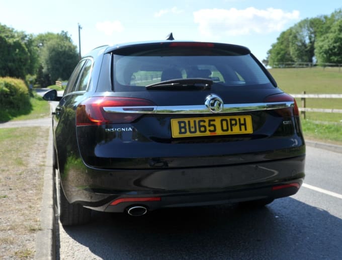 2025 Vauxhall Insignia