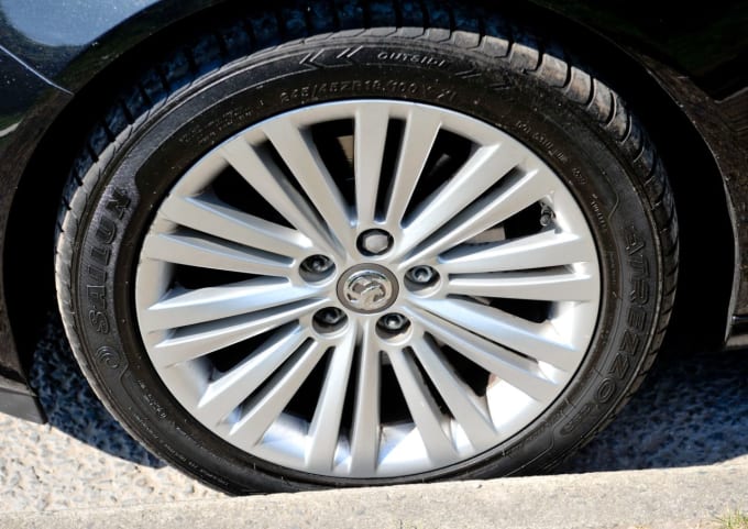 2025 Vauxhall Insignia