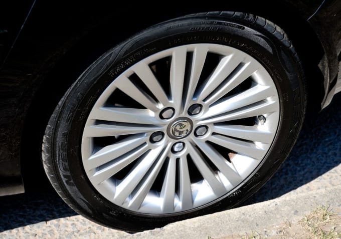 2025 Vauxhall Insignia
