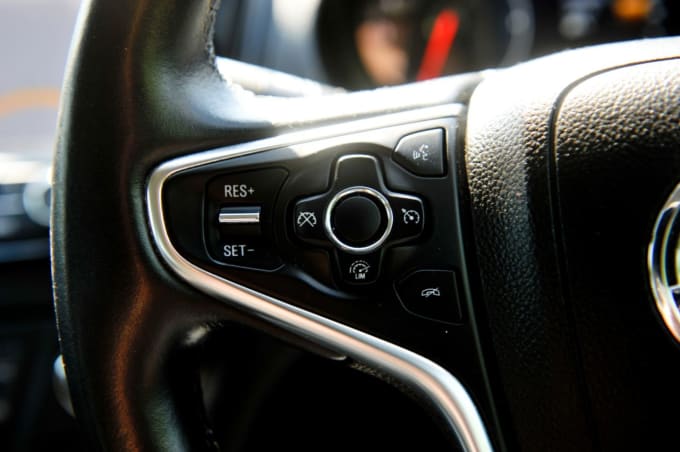 2025 Vauxhall Insignia