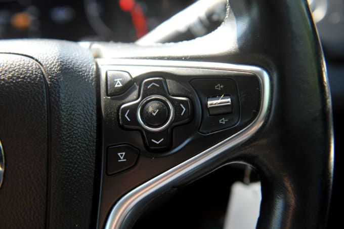 2025 Vauxhall Insignia