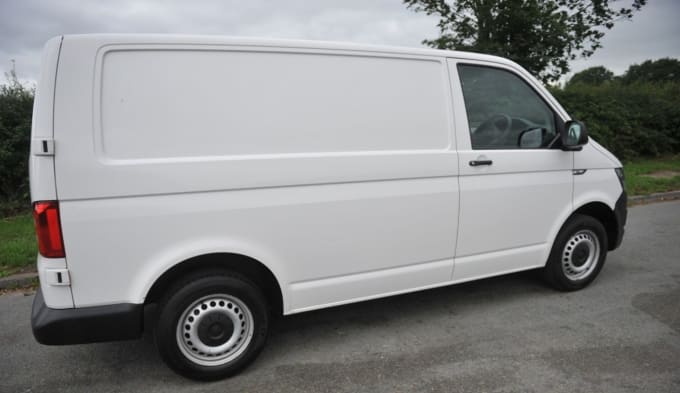 2025 Volkswagen Transporter